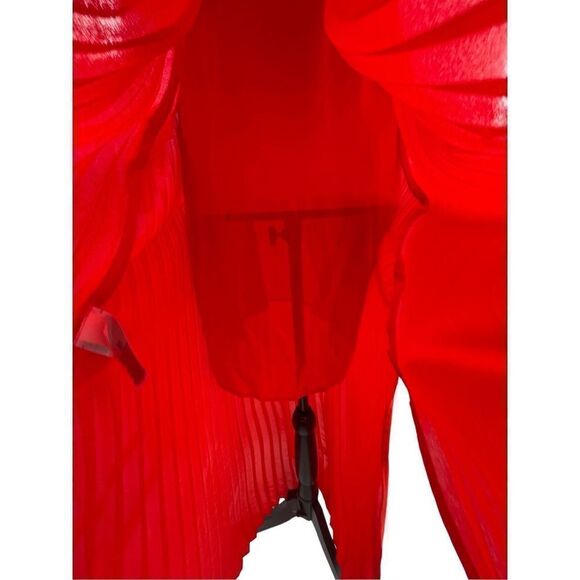 Banana Republic, red Christmasy accordion folded fabric, chiffon maxi size 0 fla - Picture 4 of 16